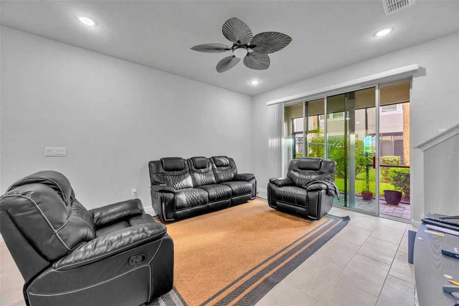 Image 23 of a home in .