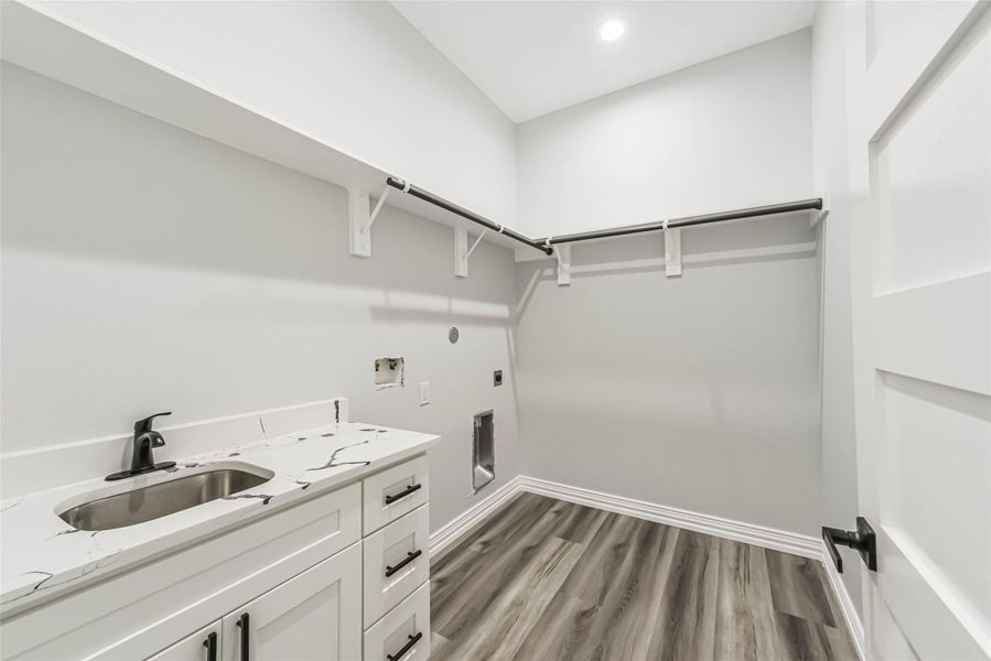 Image 30 of a home in .