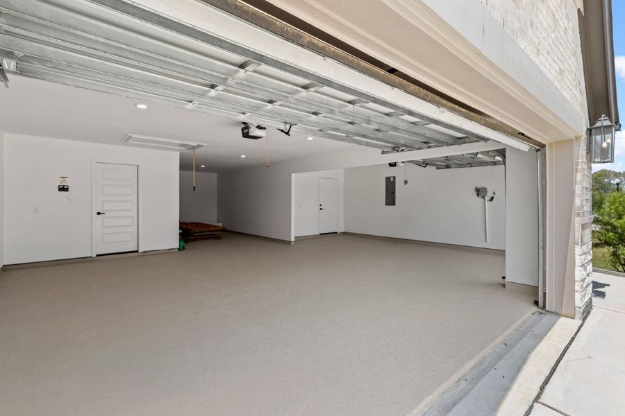 Image 37 of a home in Riceland 70'.