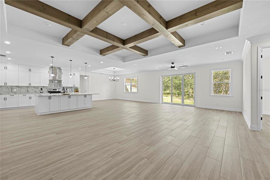 Spacious, unfurnished interior of a new home in , Weeki Wachee (Image 45).