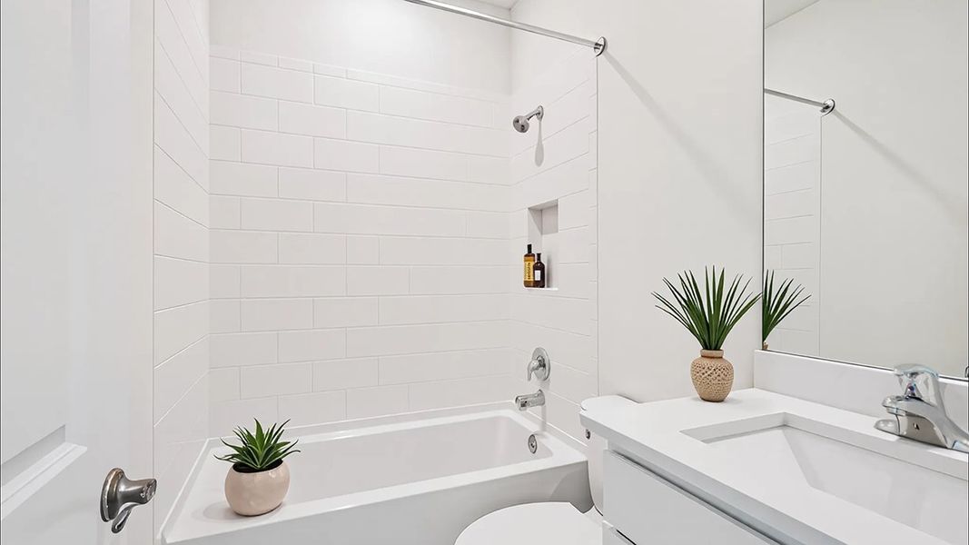 Representative interior finishes for a home built from the Coral by D.R. Horton in Oaks Preserve, Gainesville (Image 18).