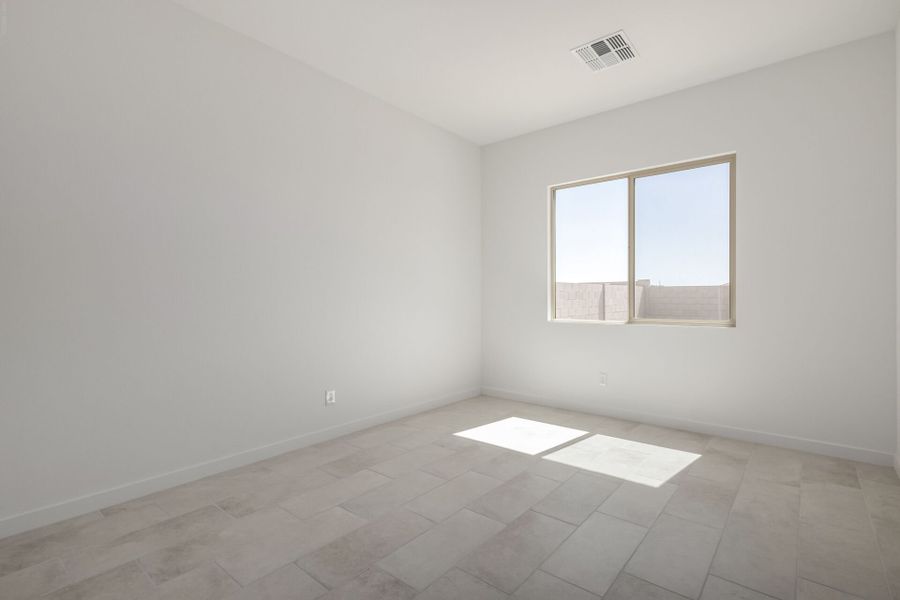 Spacious, unfurnished interior of a new home in Landmarke, San Tan Valley (Image 8). Spacious, unfurnished interior of a new home in Landmarke, San Tan Valley (Image 8).