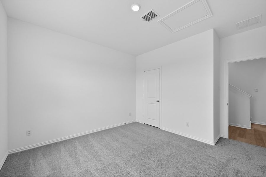 Spacious, unfurnished interior of a new home in River Ridge, Crandall (Image 22).