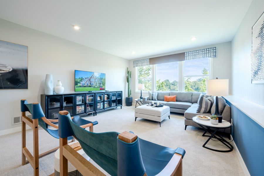 Representative furnished interior of a home built from the Clay by Fischer Homes in Veranda Manor, Canton (Image 18).
