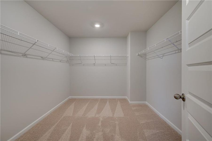Spacious, unfurnished interior of a new home in Westwind Estates, Hampton (Image 16).