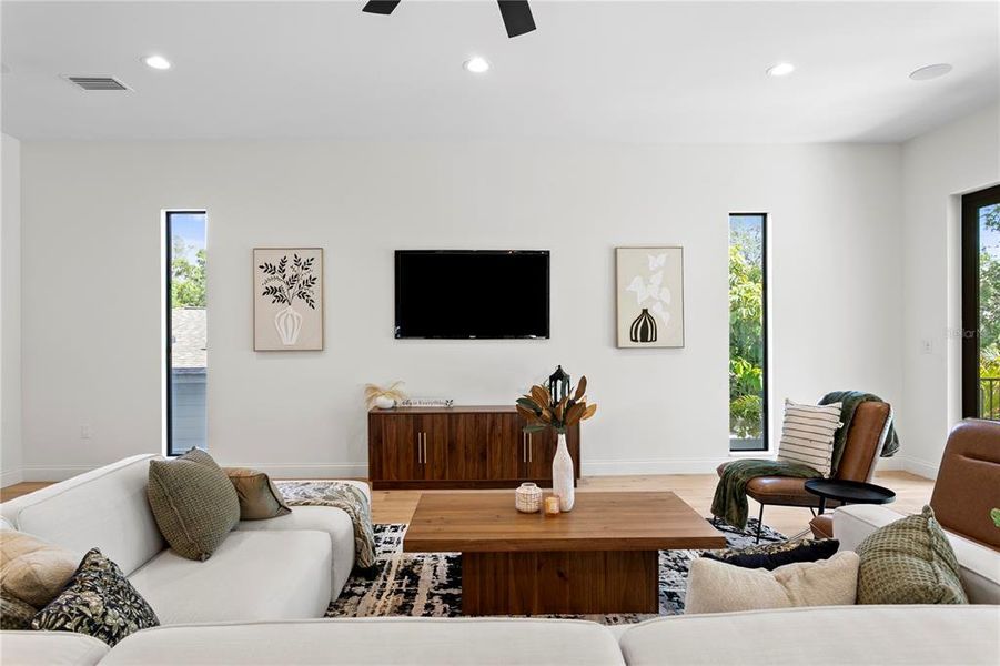 Furnished interior view inside a new home in , Tampa (Image 45). Furnished interior view inside a new home in , Tampa (Image 45).