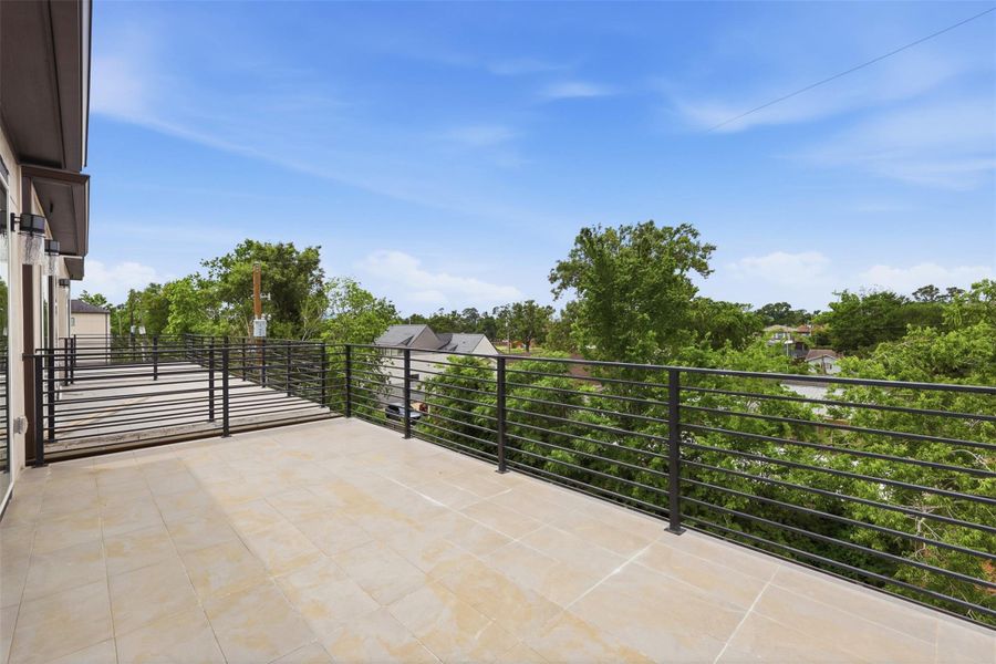 Exterior details and patio area of a home in , Houston (Image 4).