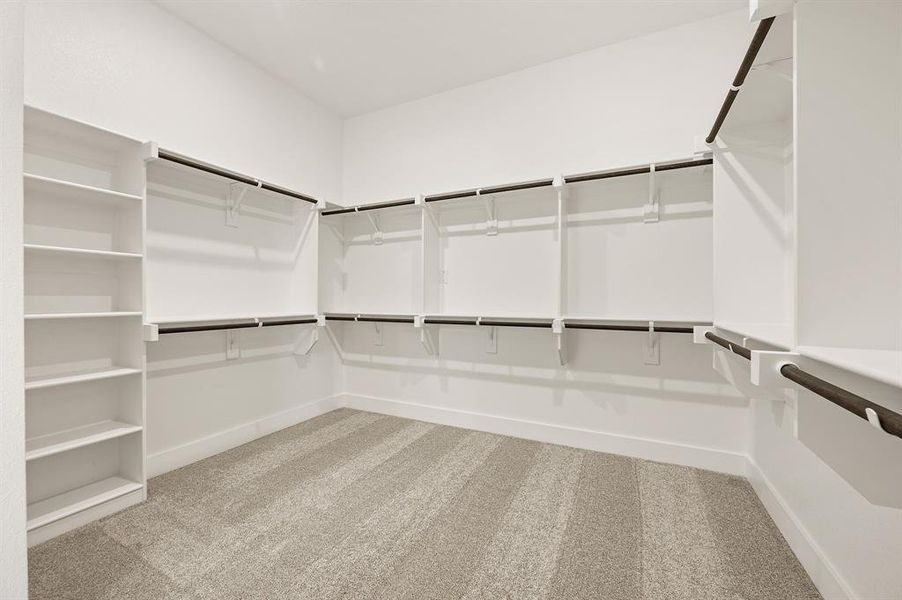 Spacious, unfurnished interior of a new home in Rocky Top Ranch, Reno (Image 22).