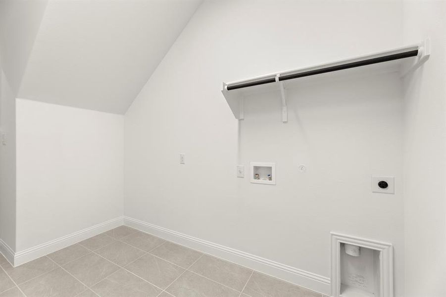 05. 632 Brazos - Utility