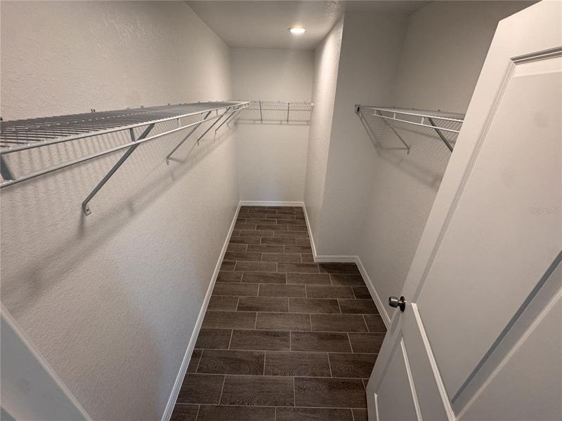 Spacious, unfurnished interior of a new home in , Rotonda West (Image 5).