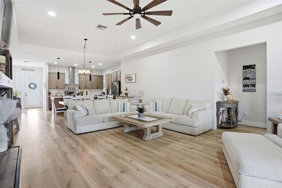 Furnished interior view inside a new home in , Weeki Wachee (Image 39).