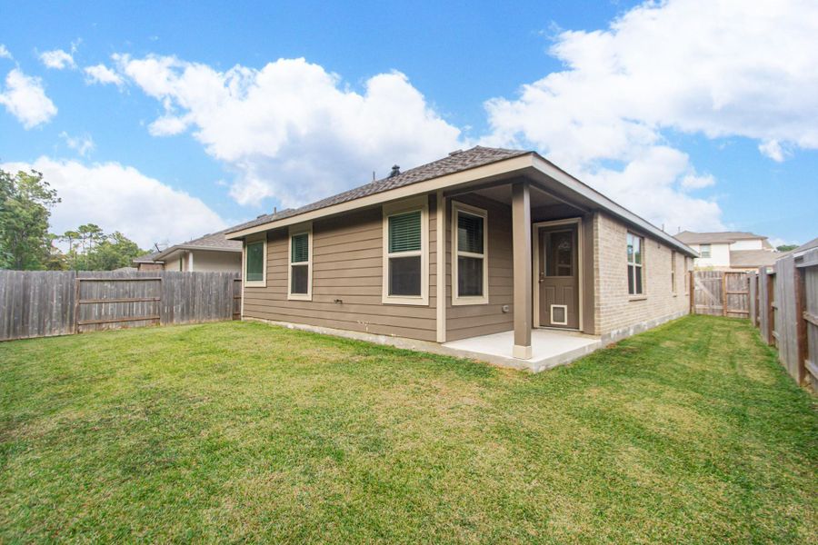 Exterior details and patio area of a home in Newport Preserve, Crosby (Image 18).