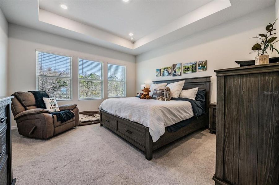 Furnished interior view inside a new home in , Land O' Lakes (Image 27).