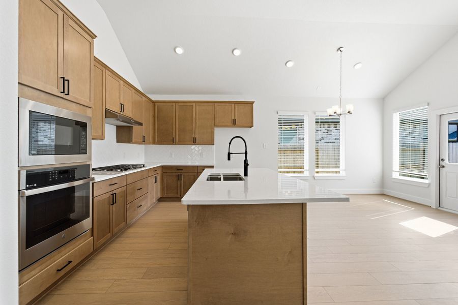 Furnished interior view inside a new home in Pecan Estates, Crosby (Image 4).