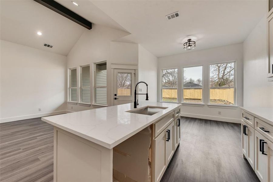 Furnished interior view inside a new home in , Dallas (Image 10).