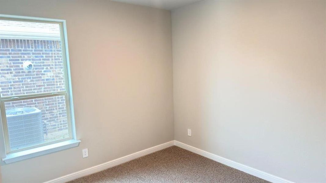 Spacious, unfurnished interior of a new home in Bluestem, Rhome (Image 11).