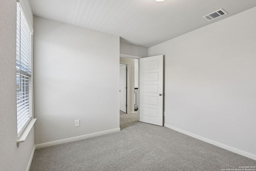 Spacious, unfurnished interior of a new home in Estancia Ranch - Premier Series, San Antonio (Image 45). Spacious, unfurnished interior of a new home in Estancia Ranch - Premier Series, San Antonio (Image 45).