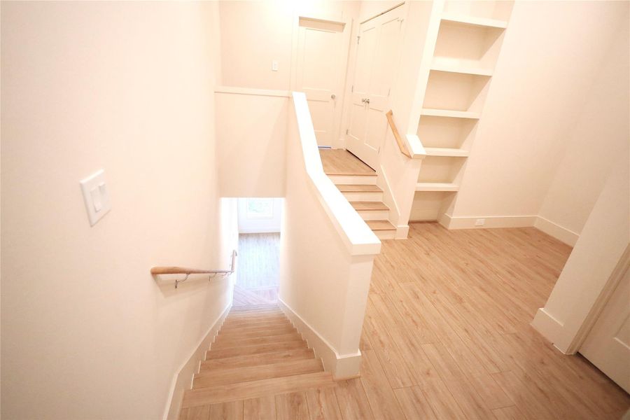 Spacious, unfurnished interior of a new home in , Houston (Image 13).