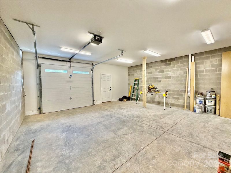 Image 26 of a home in .