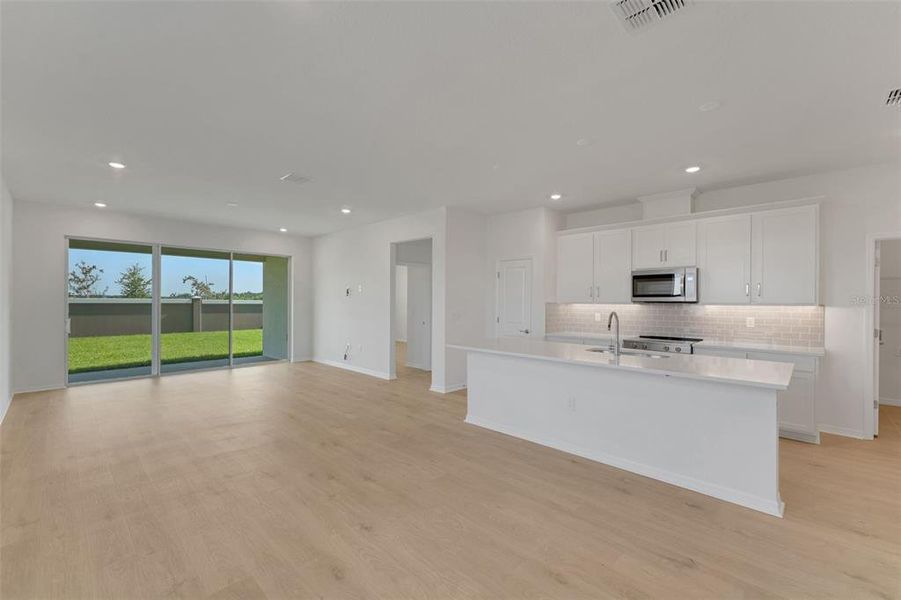 Spacious, unfurnished interior of a new home in Seaire, Parrish (Image 21). Spacious, unfurnished interior of a new home in Seaire, Parrish (Image 21).