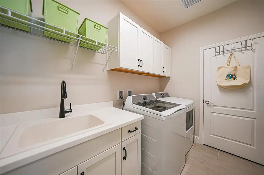 Furnished interior view inside a new home in , Englewood (Image 30).