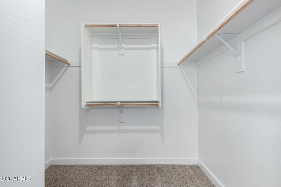 18 - Monterey 18 - Monterey