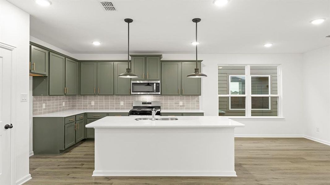 Wright Floorplan Representative Photography - Kitc Wright Floorplan Representative Photography - Kitc