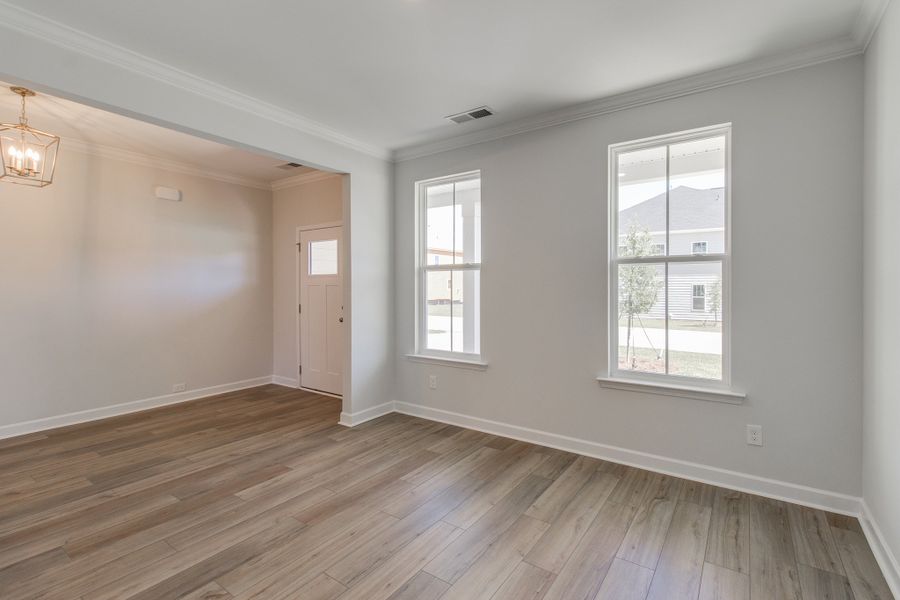 Spacious, unfurnished interior of a new home in Pebble Branch, Chapin (Image 17). Spacious, unfurnished interior of a new home in Pebble Branch, Chapin (Image 17).