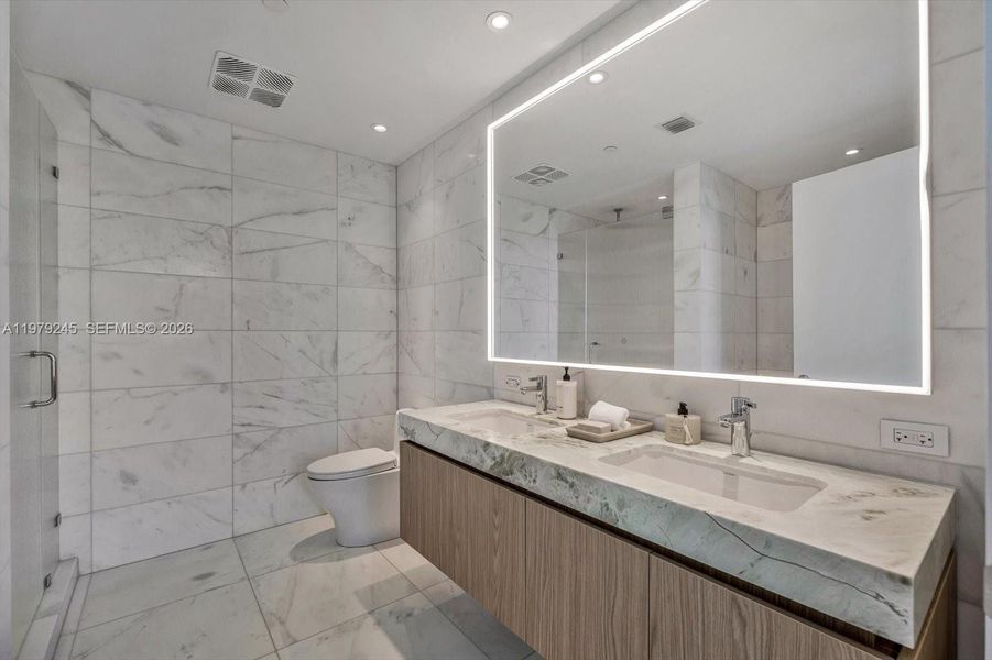 Furnished interior view inside a new home in Five Park, Miami Beach (Image 13).