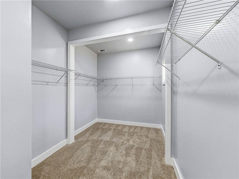 Spacious, unfurnished interior of a new home in , Fayetteville (Image 21).