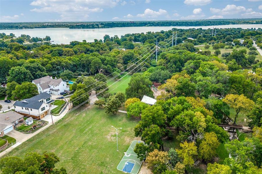 Image 39 of a home in .