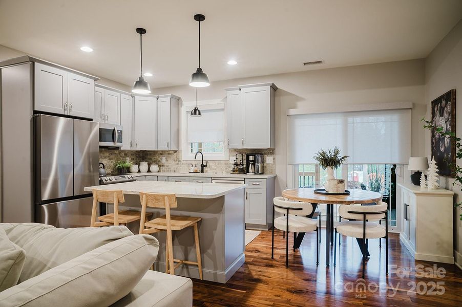 Furnished interior view inside a new home in , Hendersonville (Image 38). Furnished interior view inside a new home in , Hendersonville (Image 38).
