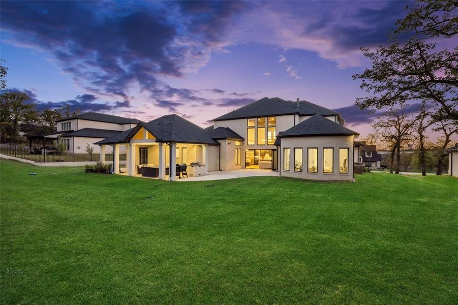 Exterior details and patio area of a home in , Flower Mound (Image 3).