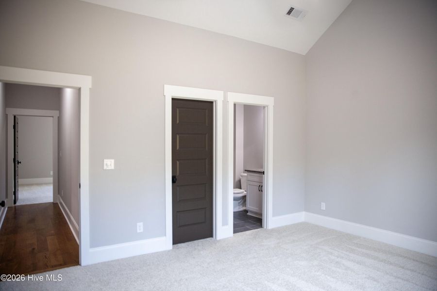 Spacious, unfurnished interior of a new home in Marshall Mills, Grovetown (Image 27).