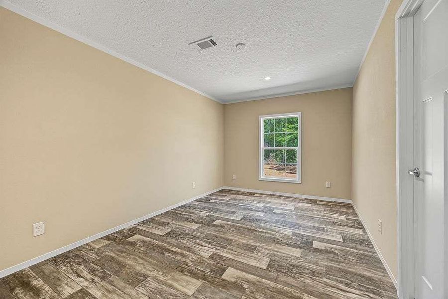 Spacious, unfurnished interior of a new home in , Eatonton (Image 25).