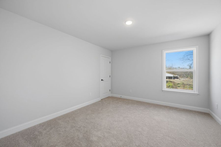 Spacious, unfurnished interior of a new home in Carriage Estates, Lexington (Image 39).