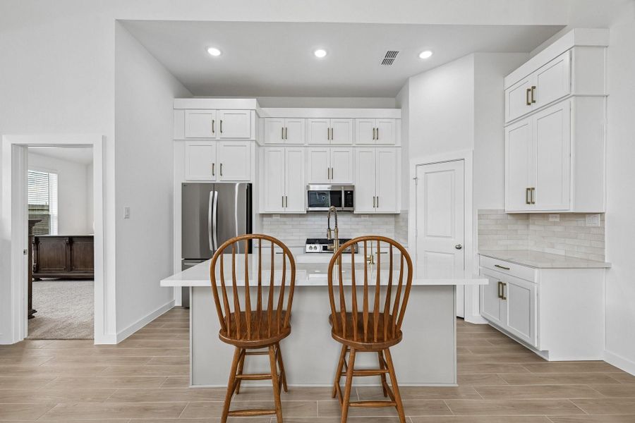 Furnished interior view inside a new home in Jubilee 45', 70', Hockley (Image 17).