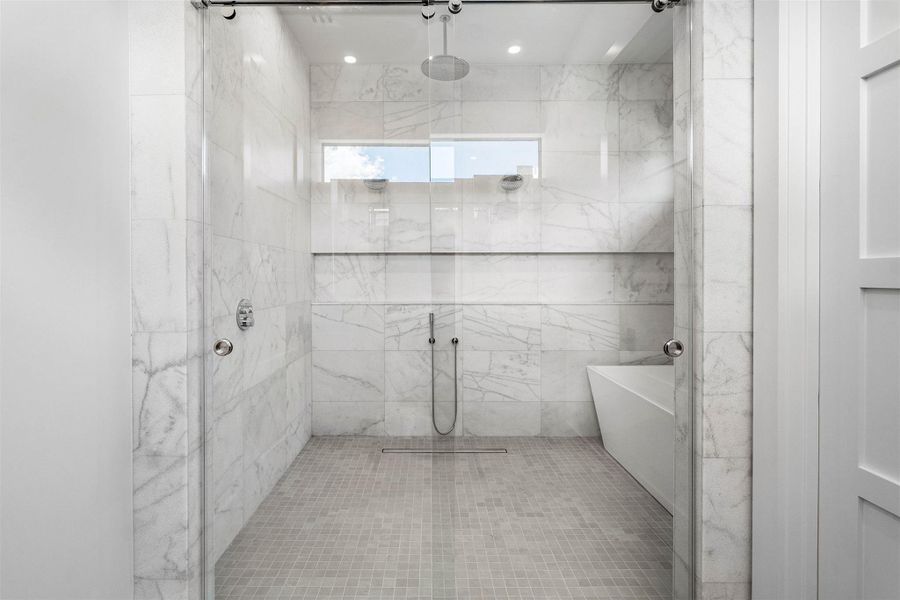 Furnished interior view inside a new home in , Pompano Beach (Image 9).