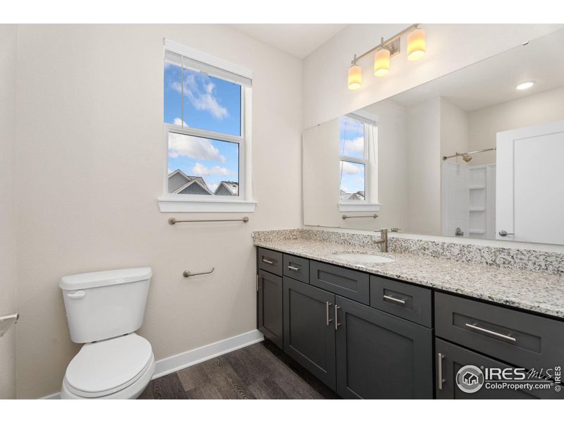 Main floor four piece bathroom.