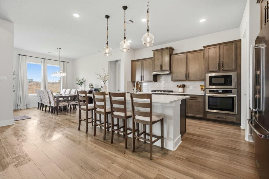 Furnished interior view inside a new home in , Texas City (Image 8).