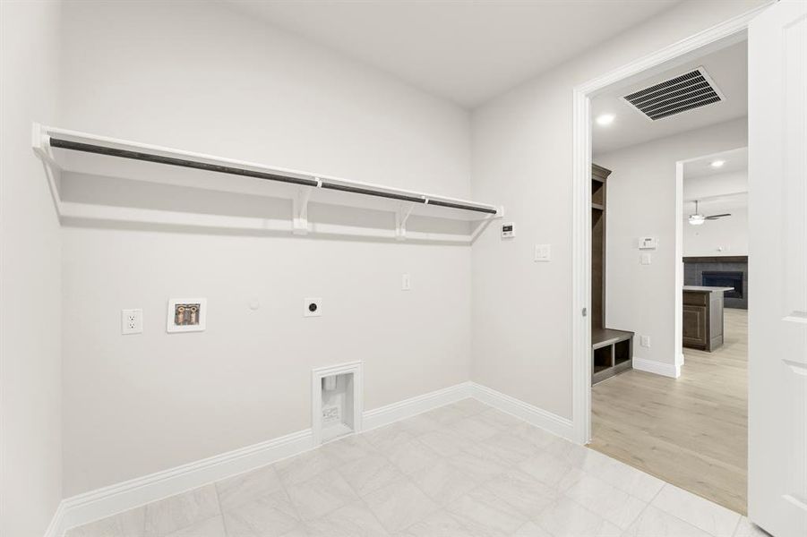 17. 532 Birthright - Utility