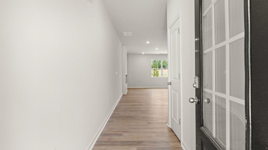 Spacious, unfurnished interior of a new home in Village at Pine Valley, Gainesville (Image 12). Spacious, unfurnished interior of a new home in Village at Pine Valley, Gainesville (Image 12).