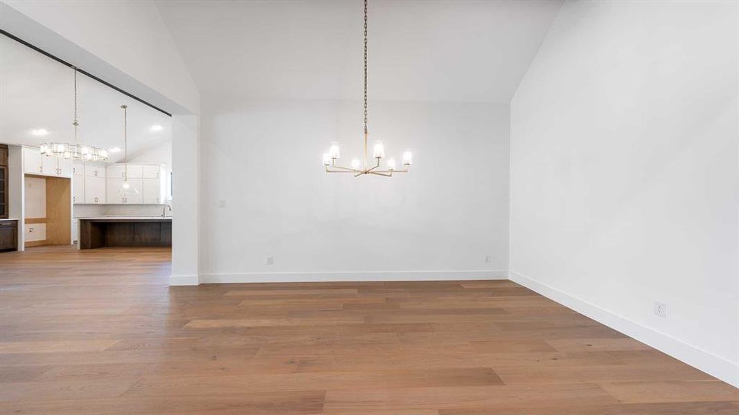 Spacious, unfurnished interior of a new home in Adkins Park 70', Hurst (Image 23). Spacious, unfurnished interior of a new home in Adkins Park 70', Hurst (Image 23).