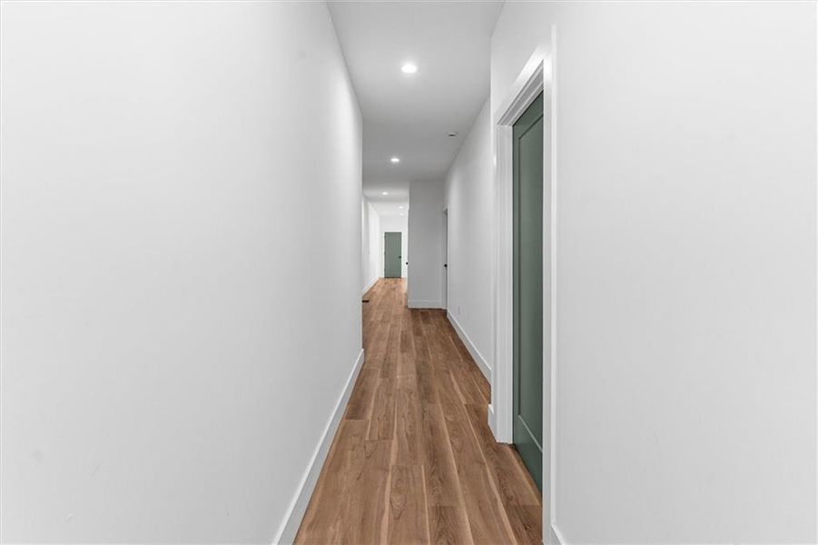 Spacious, unfurnished interior of a new home in , Atlanta (Image 80).