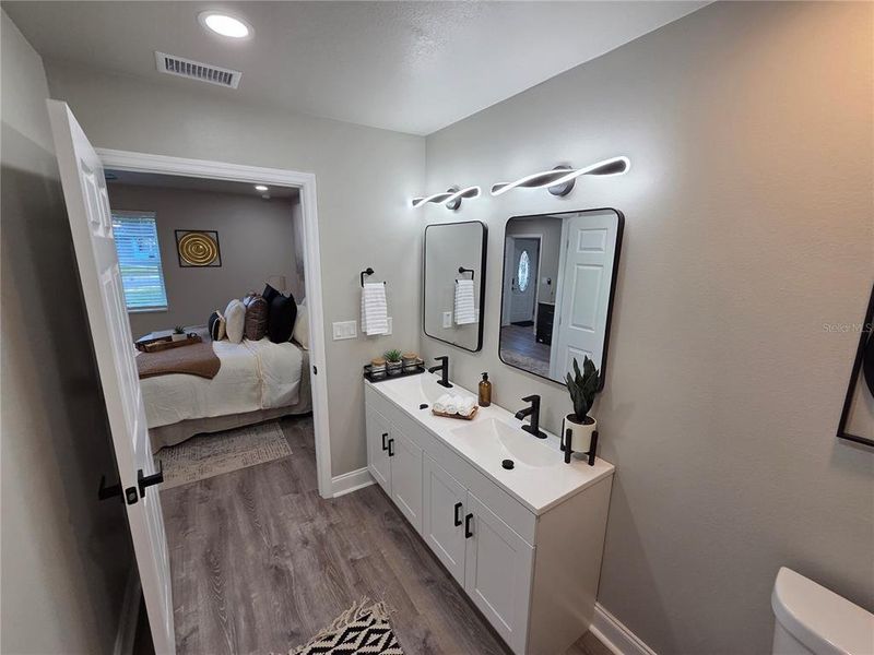 Furnished interior view inside a new home in , Plant City (Image 46).