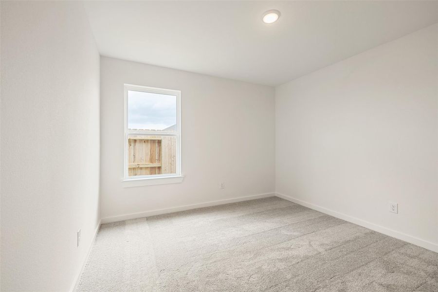 Spacious, unfurnished interior of a new home in River Ranch, Dayton (Image 28).