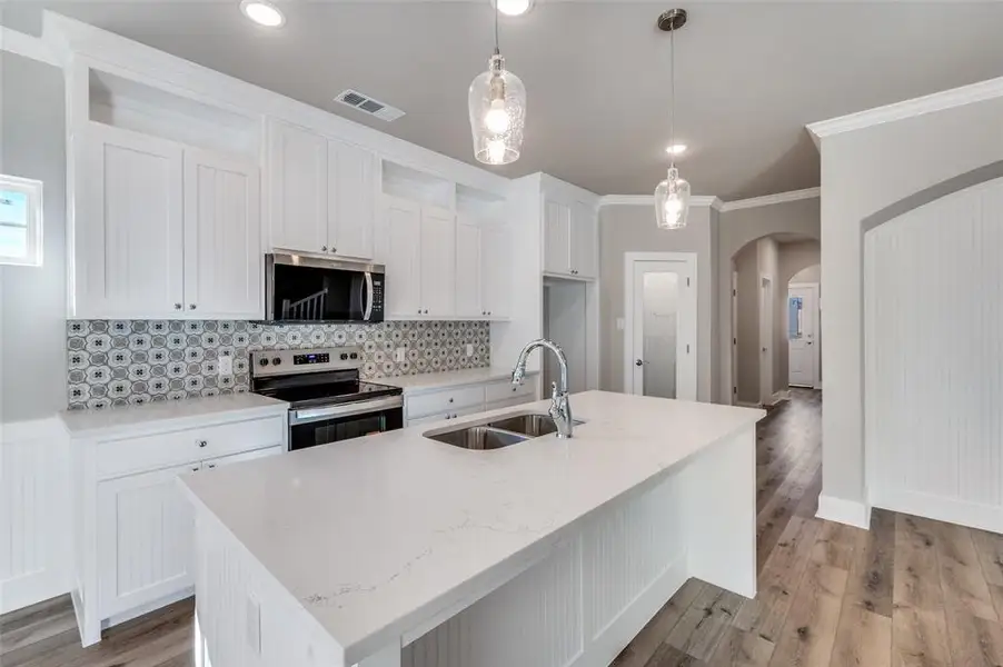 Furnished interior view inside a new home in , Lake Dallas (Image 4).