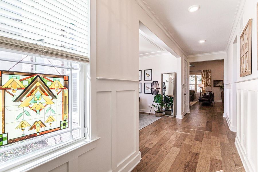 Furnished interior view inside a new home in White Oak, Arlington (Image 7).