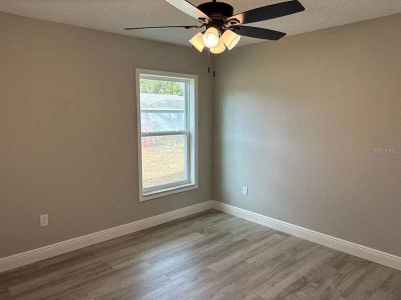 Spacious, unfurnished interior of a new home in , Citrus Springs (Image 28).