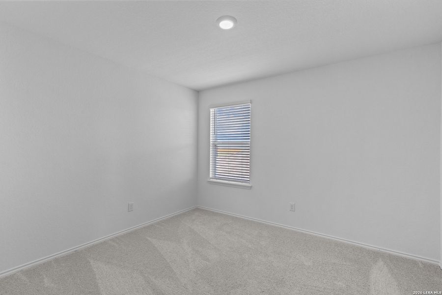 Spacious, unfurnished interior of a new home in , San Antonio (Image 18).